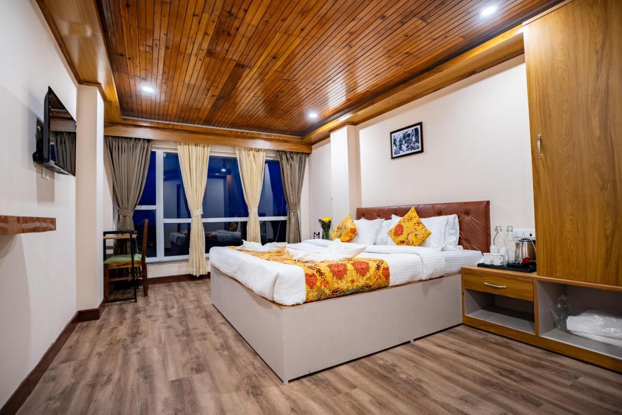 Muscatel Stardust - Chowrasta Mall Road Darjeeling  Ngoại thất bức ảnh