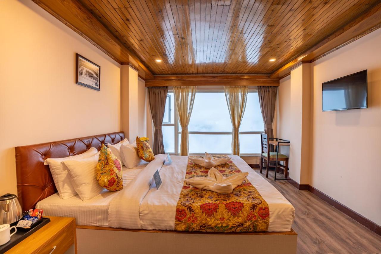 Muscatel Stardust - Chowrasta Mall Road Darjeeling  Ngoại thất bức ảnh